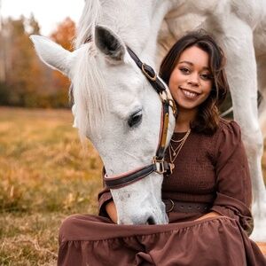 Meet your Posher, Alicia